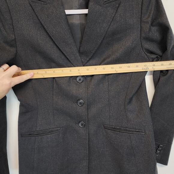 Vintage Wool Cashmere Blazer Size 10P Gray Office Career Tailored Fit Context - Picture 10 of 16